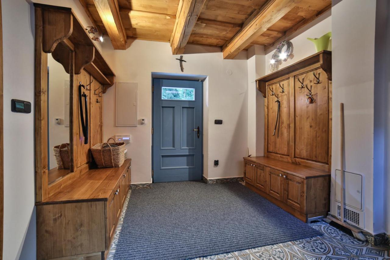 Roubenka U Zvonicky Villa Cejle Exteriör bild